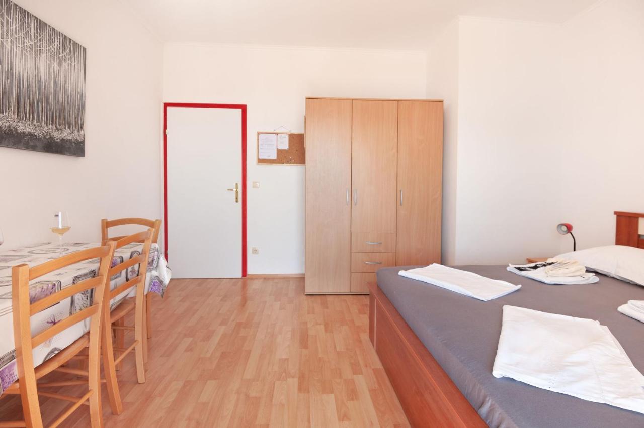 Apartments Tomic Duće Buitenkant foto